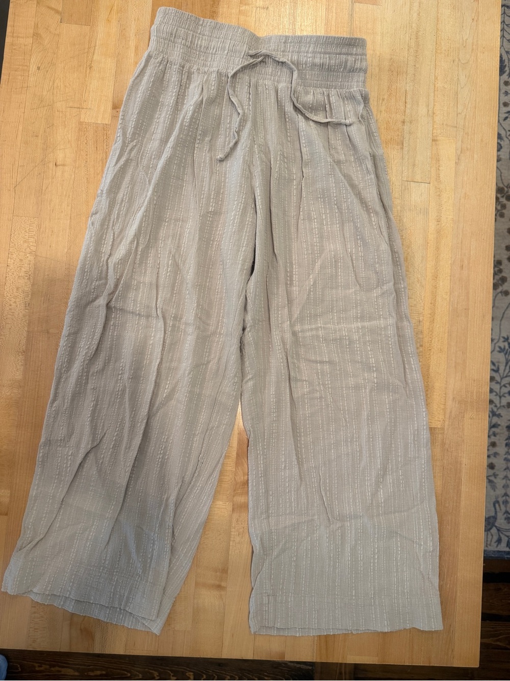 Women’s Lightweight Drawstring Lounge Pants - Light Taupe